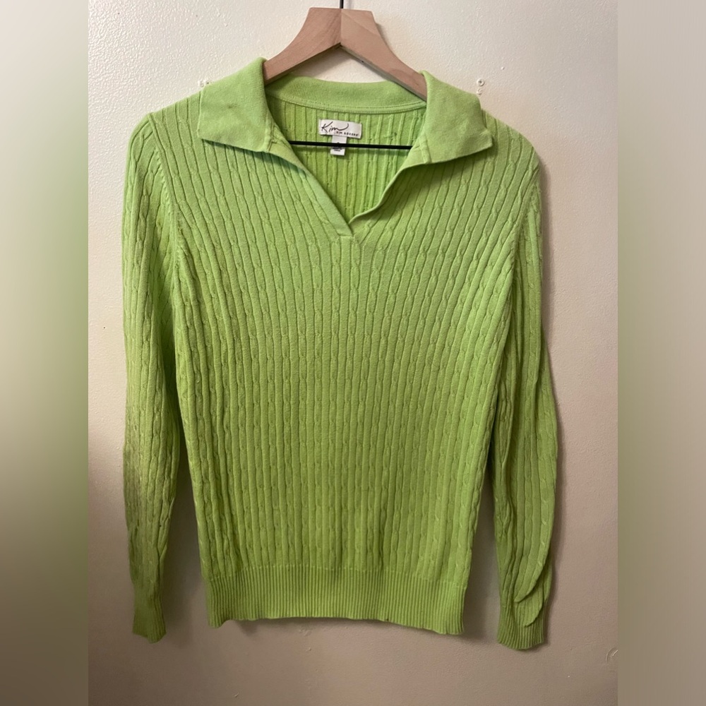 Kim Rogers size small collared ribbed V-neck sweater in green